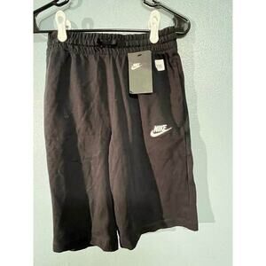 Nike athletic shorts size lg